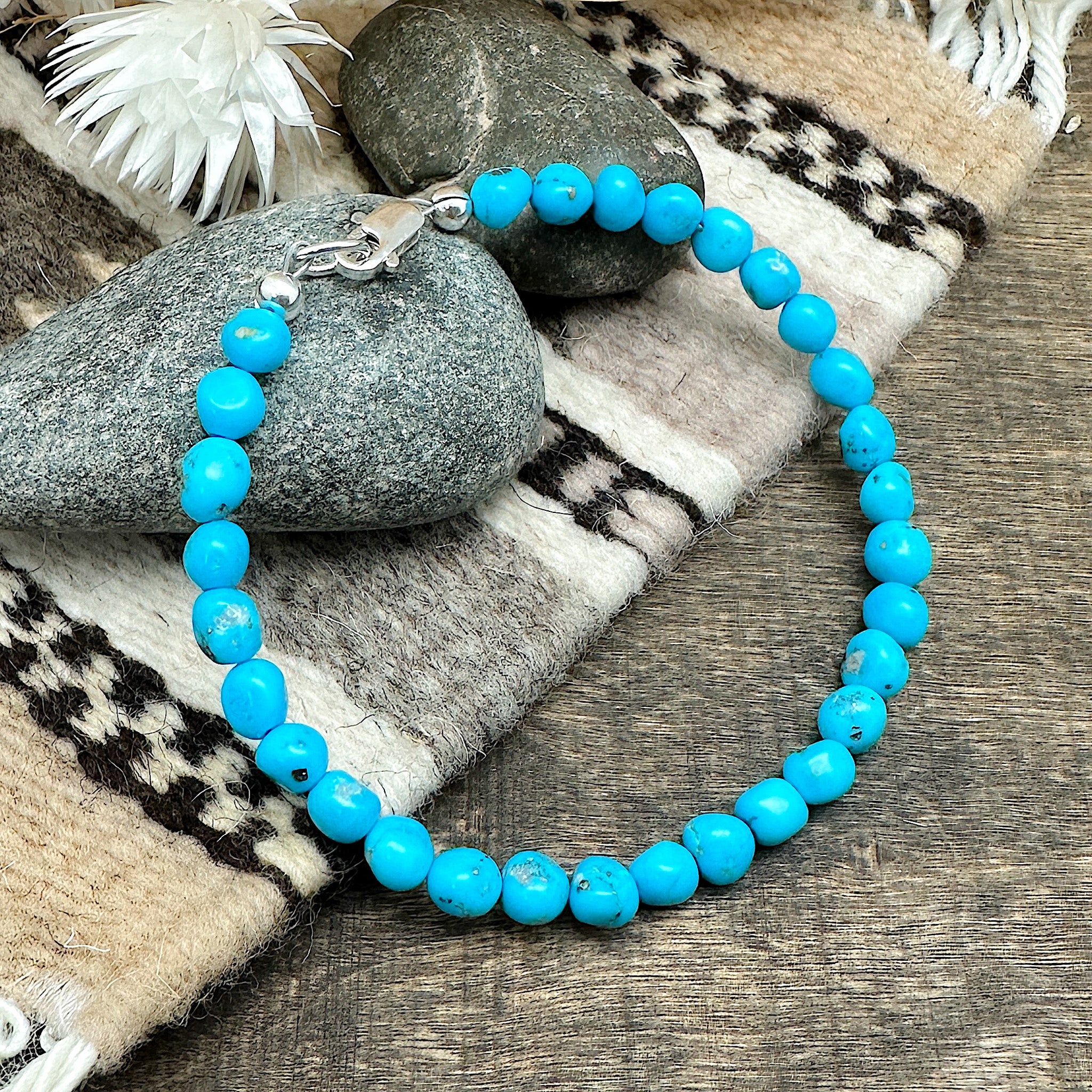Kingman Turquoise Beaded Bracelet