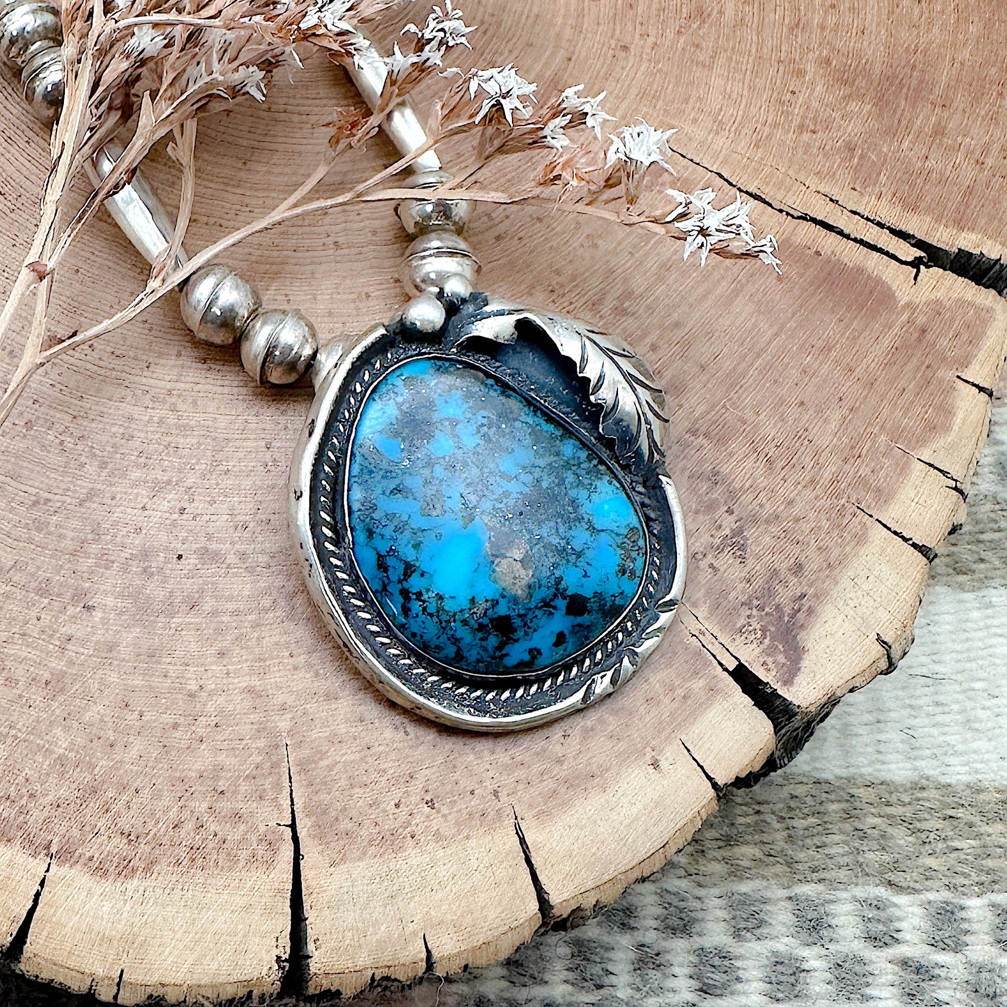 Vintage Beautiful Turquoise online Necklace