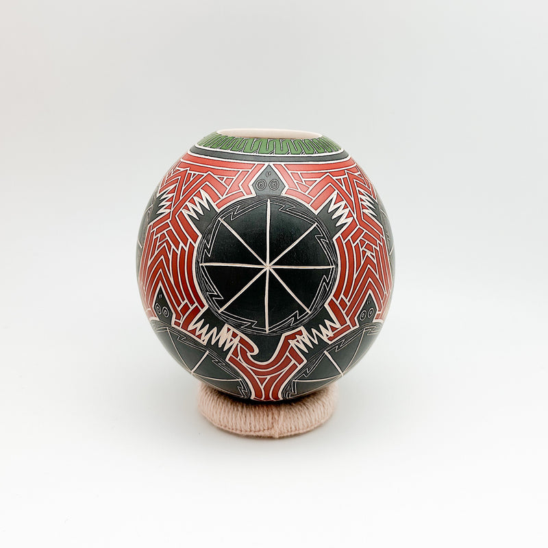 Mata Ortiz Pottery By Humberto Pina