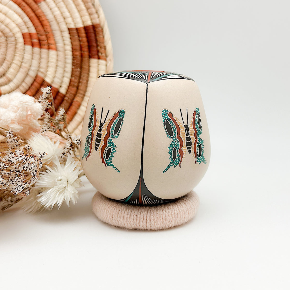 Mata Ortiz Pottery By Luz Elva Gutierrez