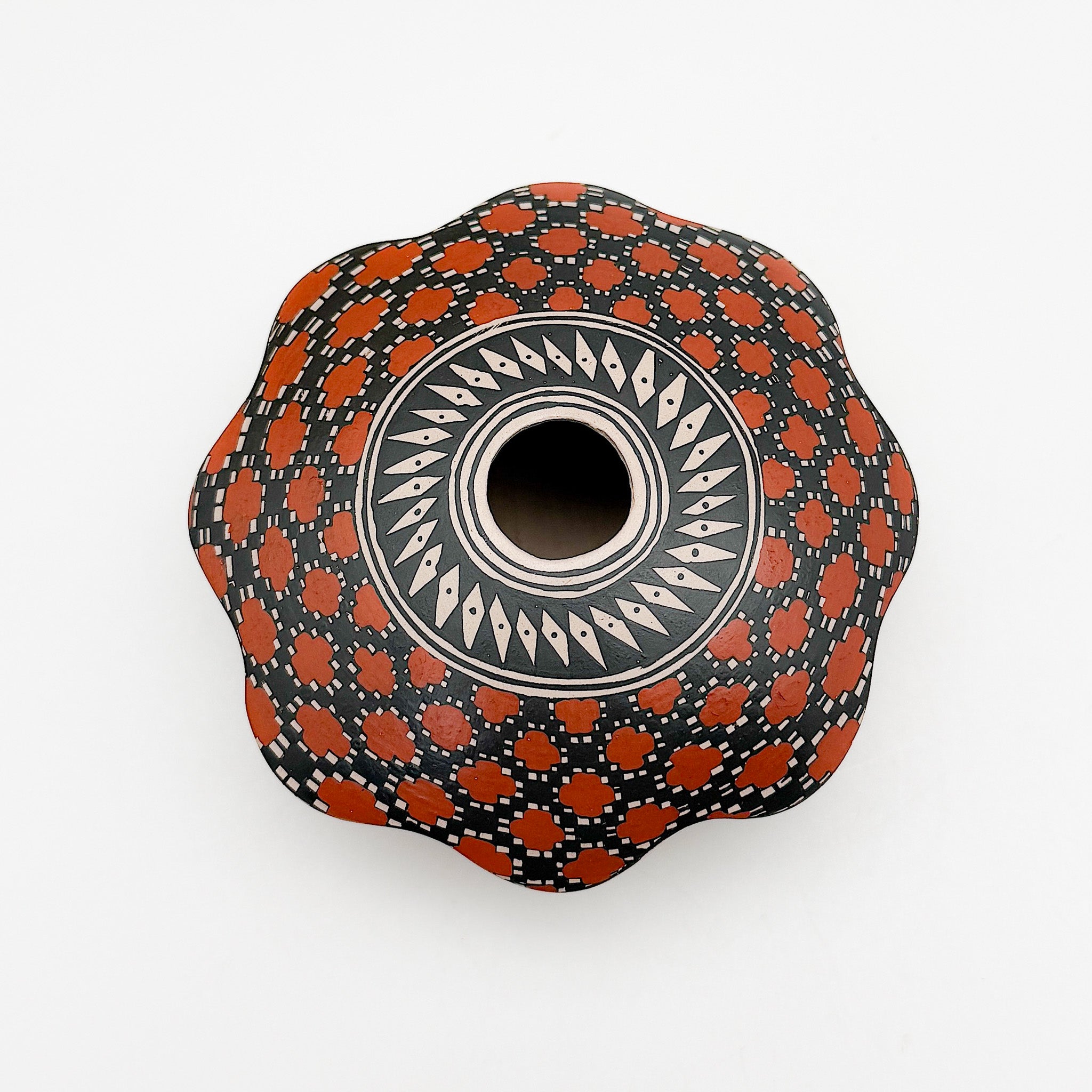 Mata Ortiz Pottery By Esmeralda Martinez
