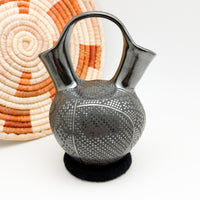 Mata Ortiz Wedding Vase By Lidia Ponce