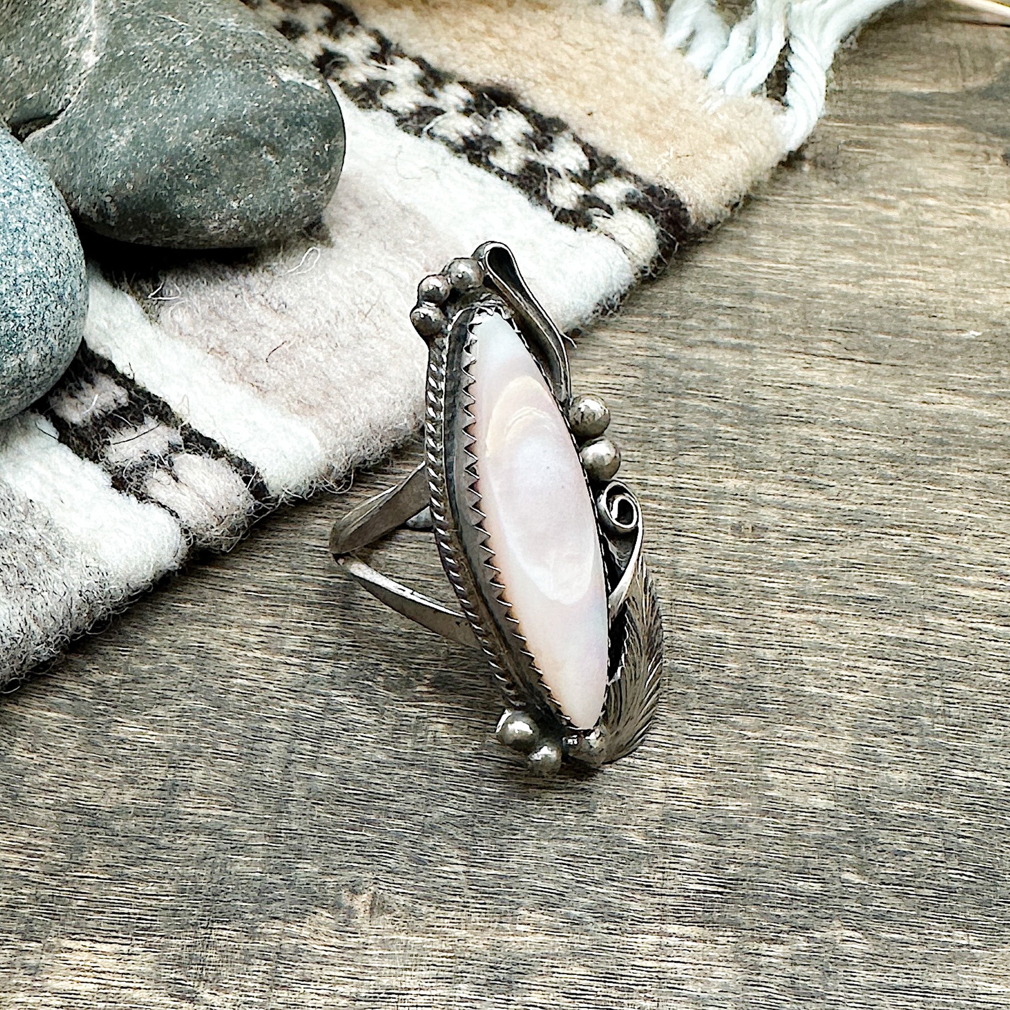Vintage Pink Mother Of Pearl Ring Size 8-3/4